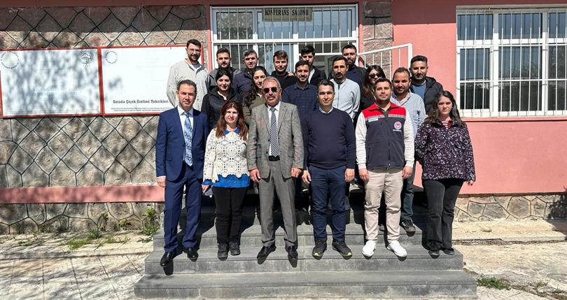 ŞAP HASTALIĞI İLE MÜCADELE, KONTROL VE BİYOGÜVENLİK KONULARINDA GÖREV YAPAN VETERİNER HEKİMLERE YÖNELİK EĞİTİM PROGRAMI DÜZENLENDİ