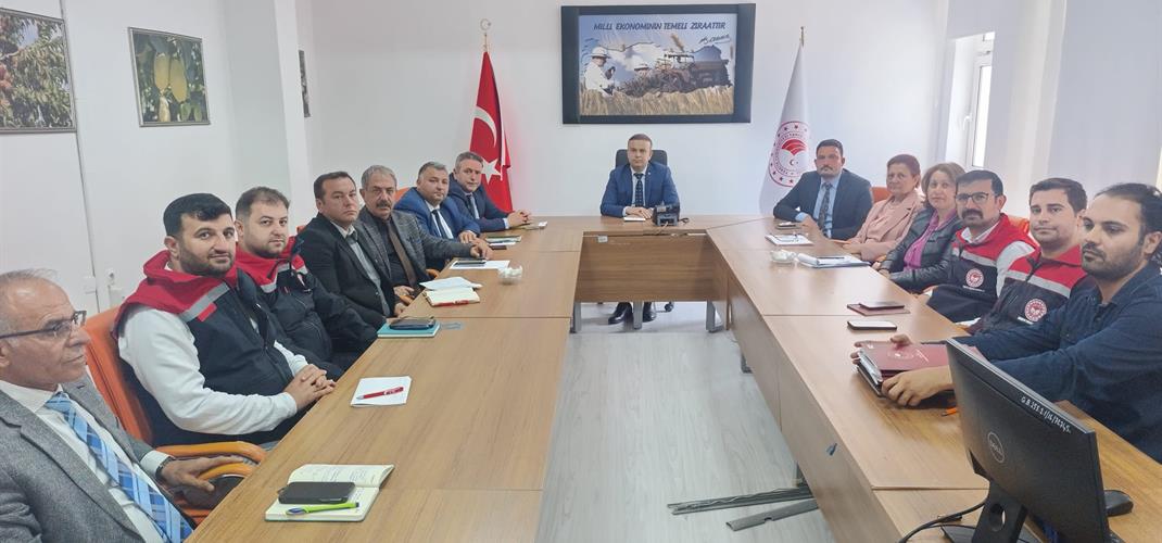 İL MÜDÜRLÜĞÜNDE İSTİŞARE TOPLANTISI GERÇEKLEŞTİRİLDİ